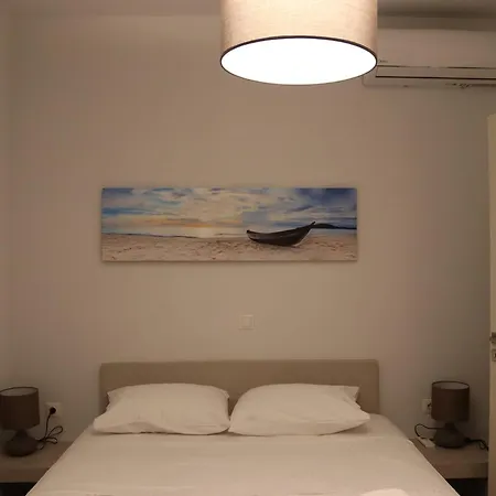 Antigoni 가브리온